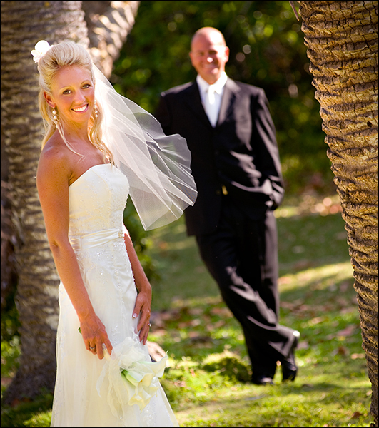 Bride and groom in Park Fort Lauderdale